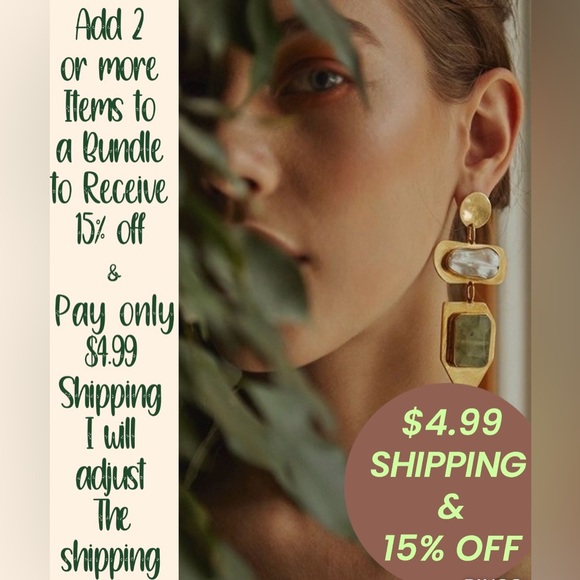 6 Tubes Carmex Classic Medicated Lip Balm Sticks Chap Stick SPF15 NWT 2Pks 6Pcs - Picture 2 of 2